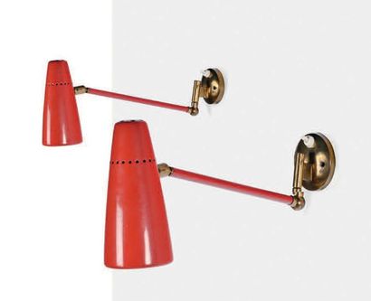 STILNOVO Sconces, pair
Brass, painted metal
5.90 x 11.81 in.