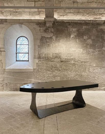 Yonel LEBOVICI (1937-1998) Rare table
Wood, steel aluminum
31.5 x 92.52 x 47.24 ...