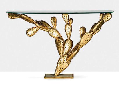 ALAIN CHERVET (1944) Cactus console
Brass, glass stone
37.8 x 61.42 x 15.75 in.