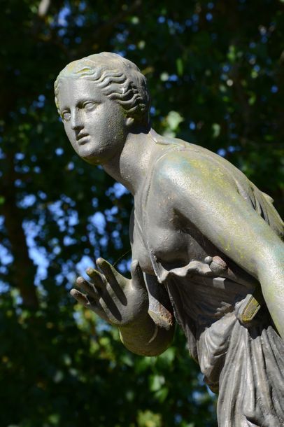 null Statue en fonte d'Atalante, d'après Pierre LEPAUTRE (Paris, 1559-60 - Paris,...