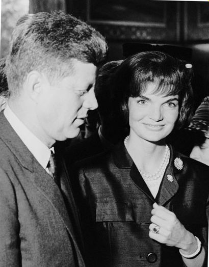 null 
Luc FOURNOL (1931-2007)
John Fitzgerald et Jackie Kennedy, 2 juin 1961.
Tirage...