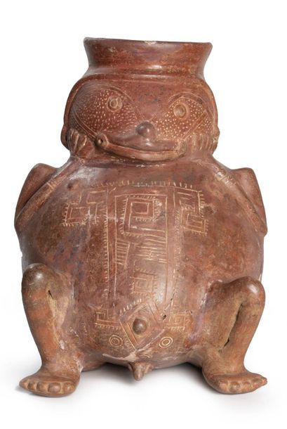  Rare vase representing a woman 
Her rounded belly, protruding navel and squatting...