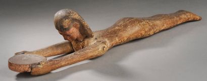 EGYPTE Cuillère à cosmétique sous la forme d'une nageuse, les bras et la tête sculptés...
