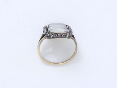  Gold 750 and silver 800 thousandths ring, rectangular shape with cut off sides,...