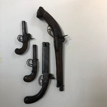 Set of four guns. 
19th century.