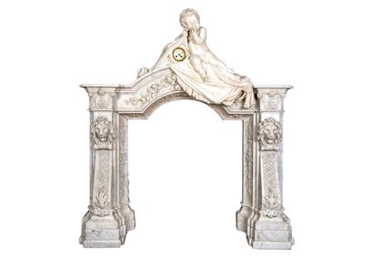 Neo Classique mantel 
Lintel topped by a...