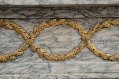 Louis XVI style mantel 
Lintel decorated with interlacing foliage and rosettes....
