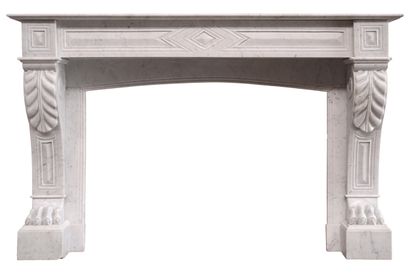  Louis-Philippe mantel 
The right lintel presents a median diamond shaped décor flanked...