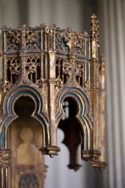  Gothic cathedra 
The cathedra, a term derived from the Latin cathedra ''seat with...