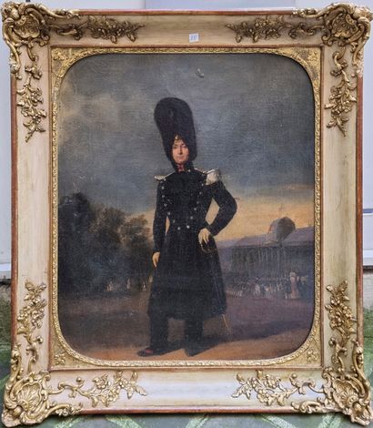  Travail dans le gout du XIXe 
Soldat 
Huile sur toile 
53,5 x 44,5 cm 
(acciden...