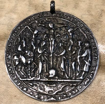 Silver medal Christ on the cross dated 1557...