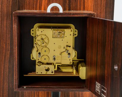 Charles Rennie MACKINTOSH (1968-1928) Horloge murale Clock for Library, modèle crée...