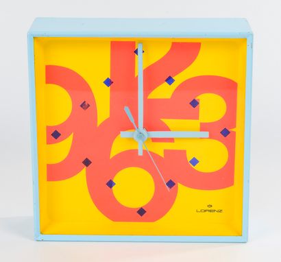 RODOLFO BONETTO (1929-1991) Horloge murale Beat, modèle crée vers 1965 
Edition Lorenz...