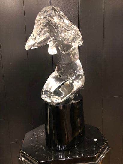 Dino ROSIN (né en 1948) 
Sculpture en cristal,...