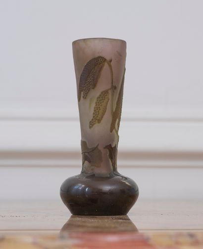 GALLÉ Emile ( Manufacture d') 
Vase à décor...