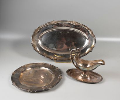 Lot of silver plated metal including a sauceboat...