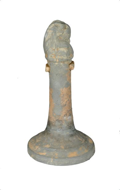 null CHINE, dynastie Han (206 avant J.C - 221 ap J.C).

Modèle de pilier surmonté...