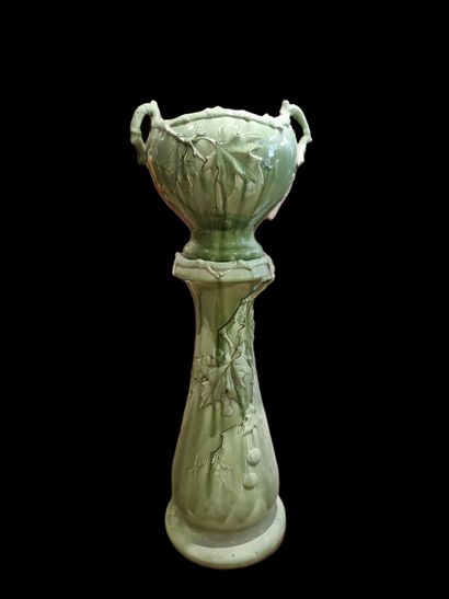Pot holder on ceramic column in pale green...