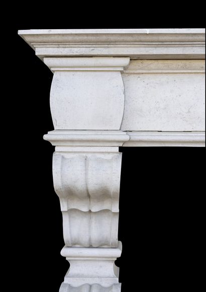  Louis 14 mantel. 
Lintel adorned with a cartouche dated 1650. jambs in consoles...