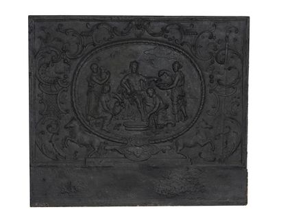  Plaque de cheminée Louis 14. 
Scène mythologique, représentant Apollon servi par...