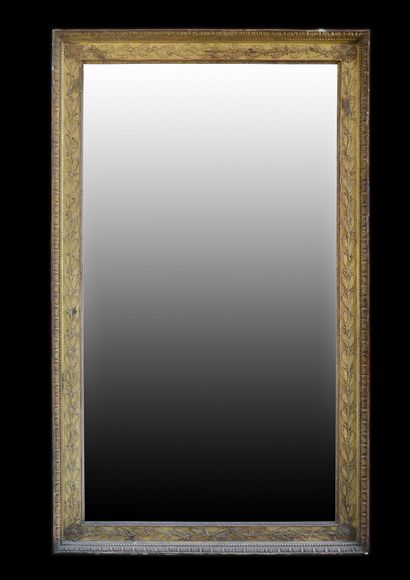  Mirror louis 16. 
A frieze of laurel, a frieze of oves and a pearl frieze border...