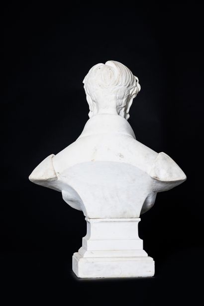  Buste de Charles-Pierre-Joseph Normand (1765-1840). 
Architecte, graveur et dessinateur,...