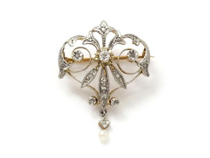 Small brooch pendant in gold 750 and platinum...