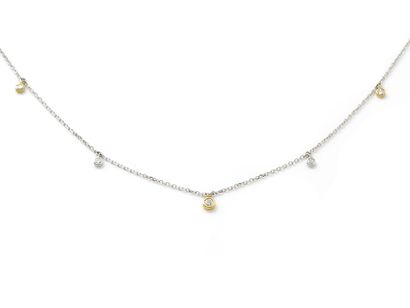 null Necklace 2 shades of gold 750 thousandths, composed of a chain forçat filed,...