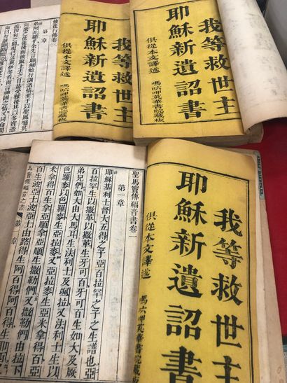 Nouveau Testament, imprimé en chinois, quatre...