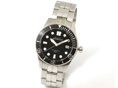 null MICHEL HERBELIN ''TROPHY ABYSS'' Ref. 1660
Diving watch in steel, black dial...
