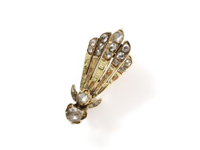 null Brooch in gold 750 thousandth stylizing an insect whose body is dressed with...