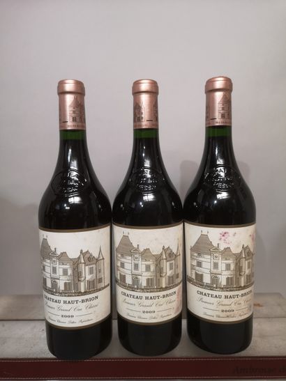 3 bouteilles Château HAUT BRION - 1er Gcc...