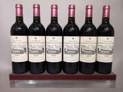 6 bouteilles Château La MISSION HAUT BRION...