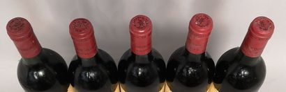 null 5 bouteilles CLOS du MARQUIS - Saint Julien - Millésime 1989 - Étiquettes légèrement...