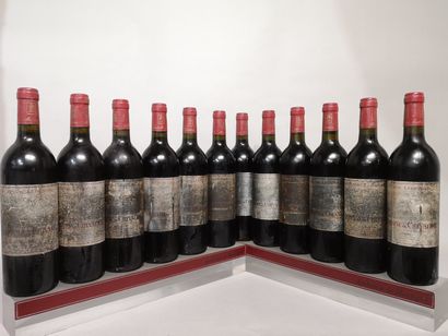 12 bouteilles Domaine de CHEVALIER - Gc Pessac...