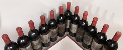 null 12 bouteilles Domaine de CHEVALIER - Gc Pessac Lèognan - Millésime 1989 - Étiquettes...