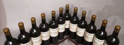 null 12 bouteilles Domaine de CHEVALIER Blanc - Gc Pessac Lèognan - Millésime 2009...