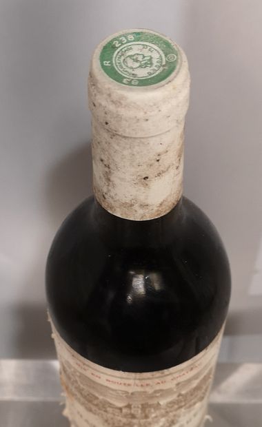 null 1 bouteille BANDOL - Château de VANNIERES - Millésime 2003 - Étiquette légèrement...