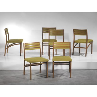 Ico PARISI (1916-1996)

Six chaises modèle...