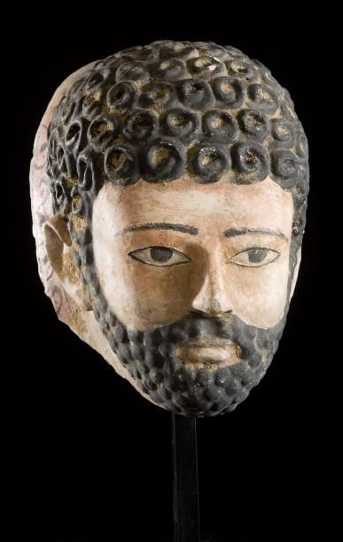 EGYPTE EGYPTO-ROMAIN DES OASIS. Beau masque portrait d'homme s'emboîtant sur la tête...