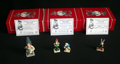 UDERZO ASTERIX Ensemble de trois boîtes dont Obelix et le menhir, Agecanonix et Asterix...