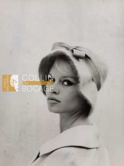 null BRIGITTE BARDOT
Brigitte Bardot wearing a Barthet hat. 
Silver print of the...