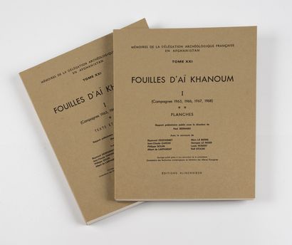 BERNARD (Paul). BERNARD (Paul).
Fouilles d'Aï Khanoum. I. Campagnes 1965-1968.
Paris,...