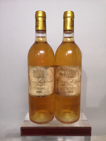 null 2 bouteilles Château SUDUIRAUT - 1er Cc Sauternes, 1988

Étiquettes tachées...