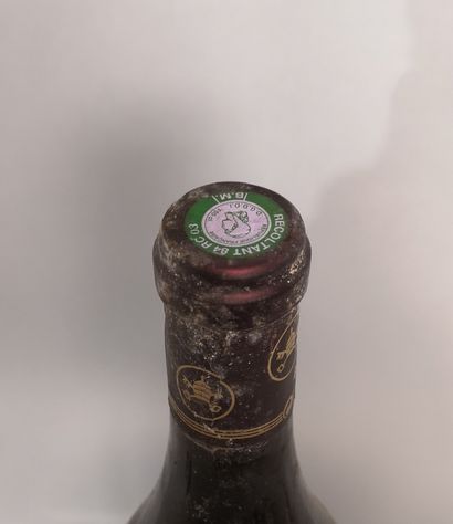 null 1 magnum CHATEAUNEUF du PAPE - Domaine de La JANASSE Vieilles Vignes"", 2000
Étiquette...
