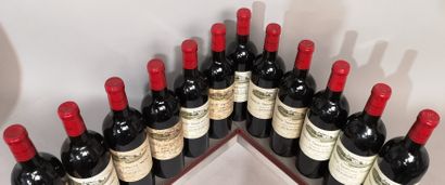 null 12 bouteilles Château TROPLONG MONDOT - Saint Emilion Grand cru, 2003 
4 étiquettes...