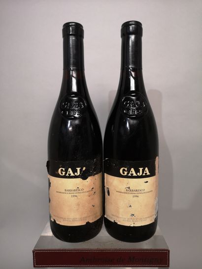 2 bouteilles GAJA BARBARESCO, 1996
Étiquettes...
