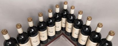 null 12 bouteilles Château CLOS L'EGLISE - Côtes de Castillon, 2001