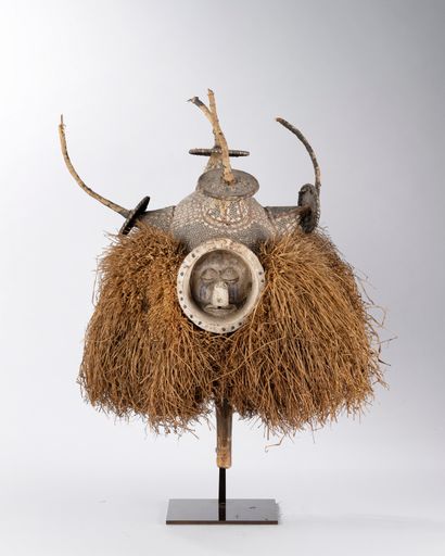 Ancien masque de danse Yaka,
République Démocratique...