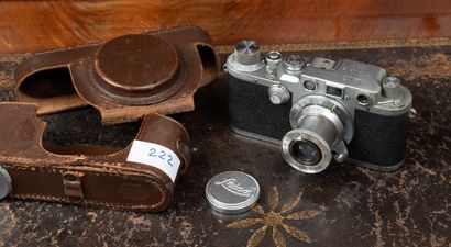 LEITZ WETZLAR
Leica IIc N° 447034 accompagné...